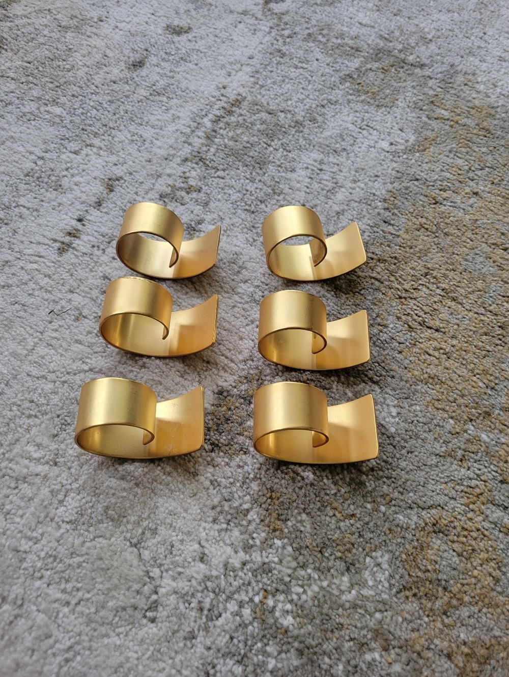 Gold Napkin Rings - Picture 3 of 3